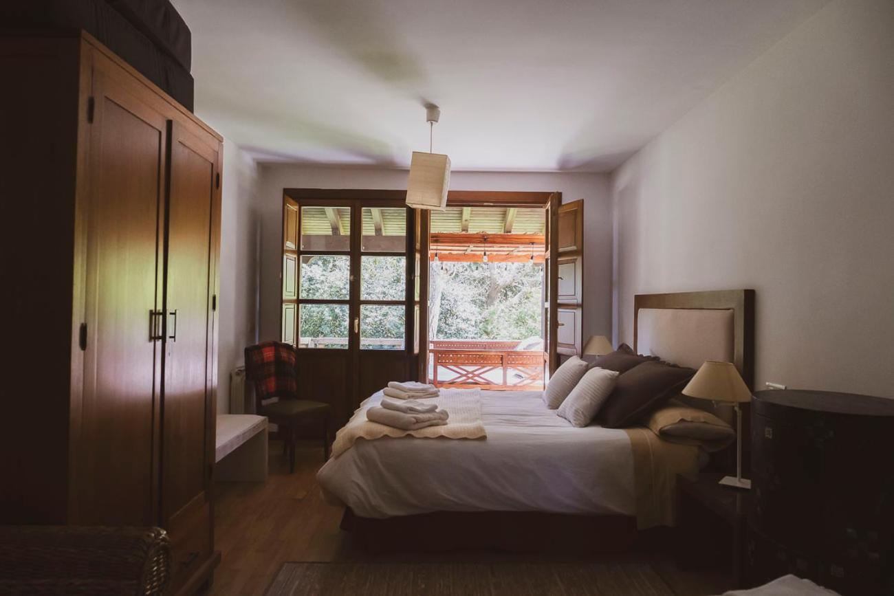 Casa Rural En Plena Naturaleza, Playa, Senderismo Villahormes エクステリア 写真